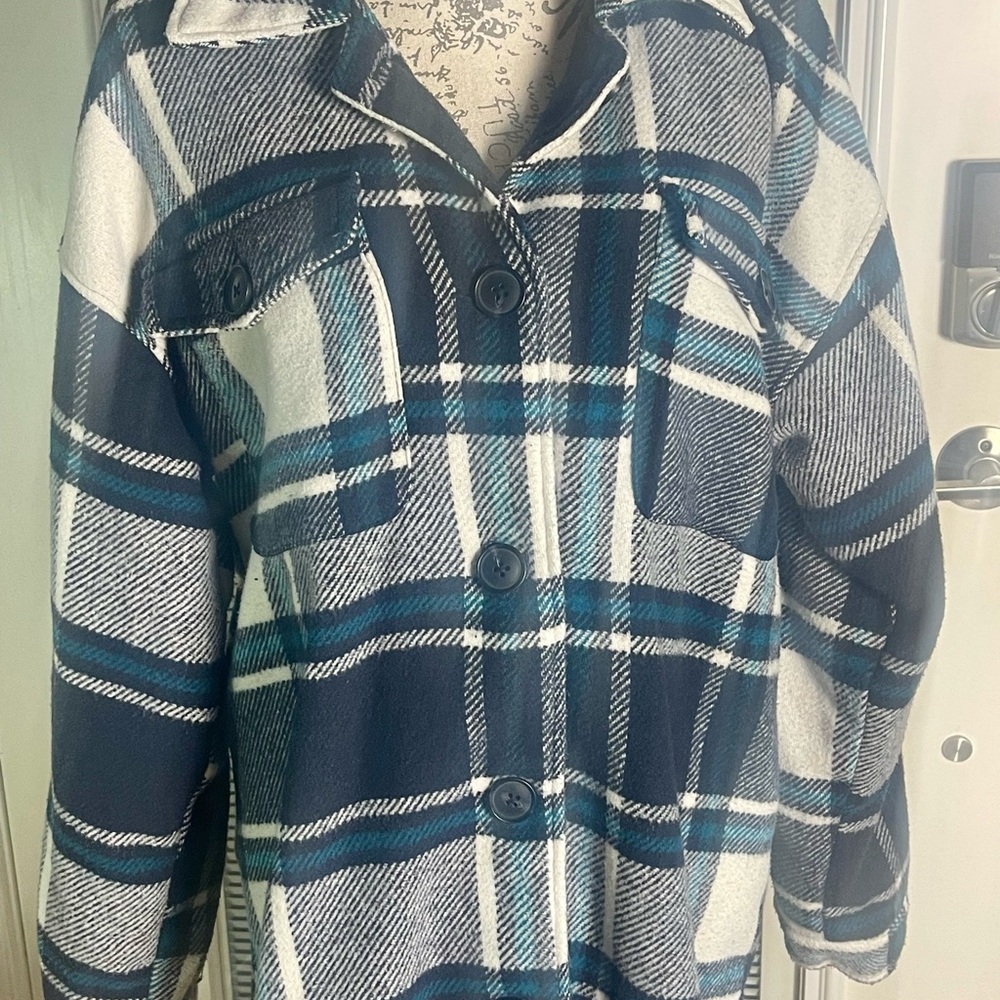 Size L Vigoss Oversized Plaid Flannel Shacket Shirt Jacket Turquoise Black White - Picture 2 of 10